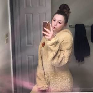 Meet your Posher, Cayton